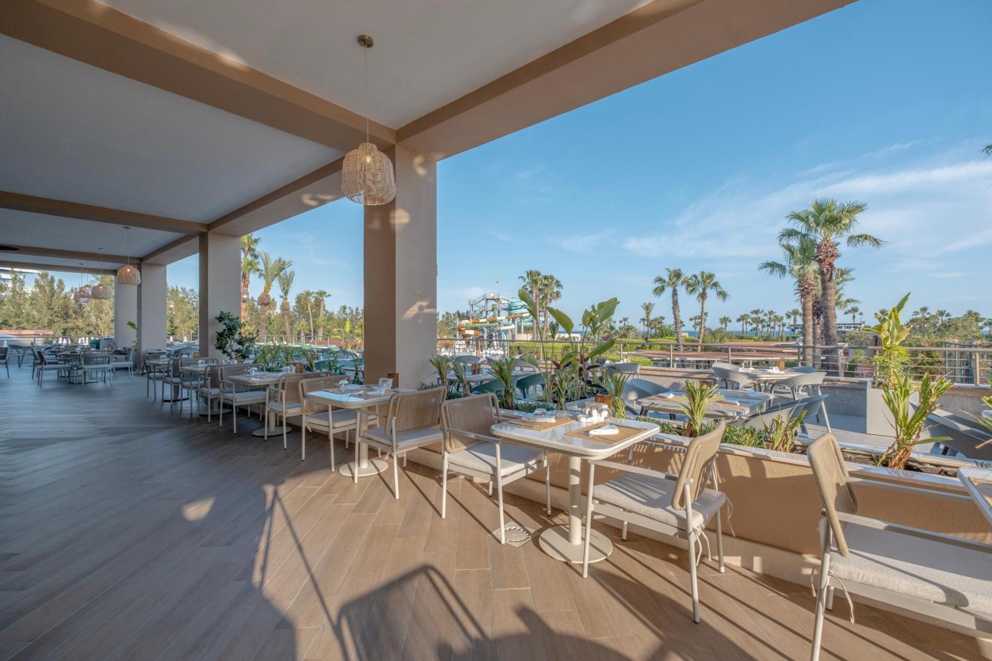 Fame Residence Lara & Spa Antalya Exteriör bild